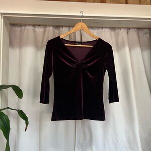 Romantic 90s red-violet velvet v-neck shirt